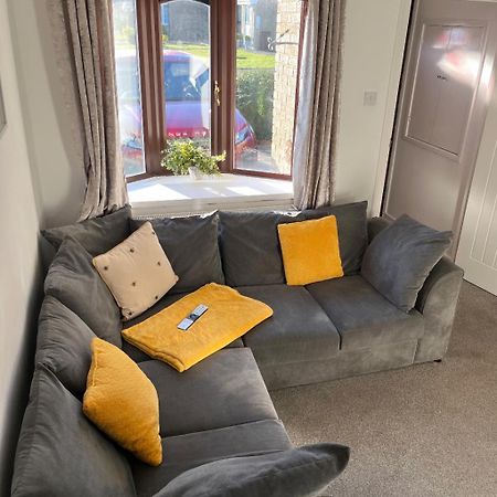 Newly Refurbished Beautiful Location 1 Bedroom Residential House Cramlington Bagian luar foto