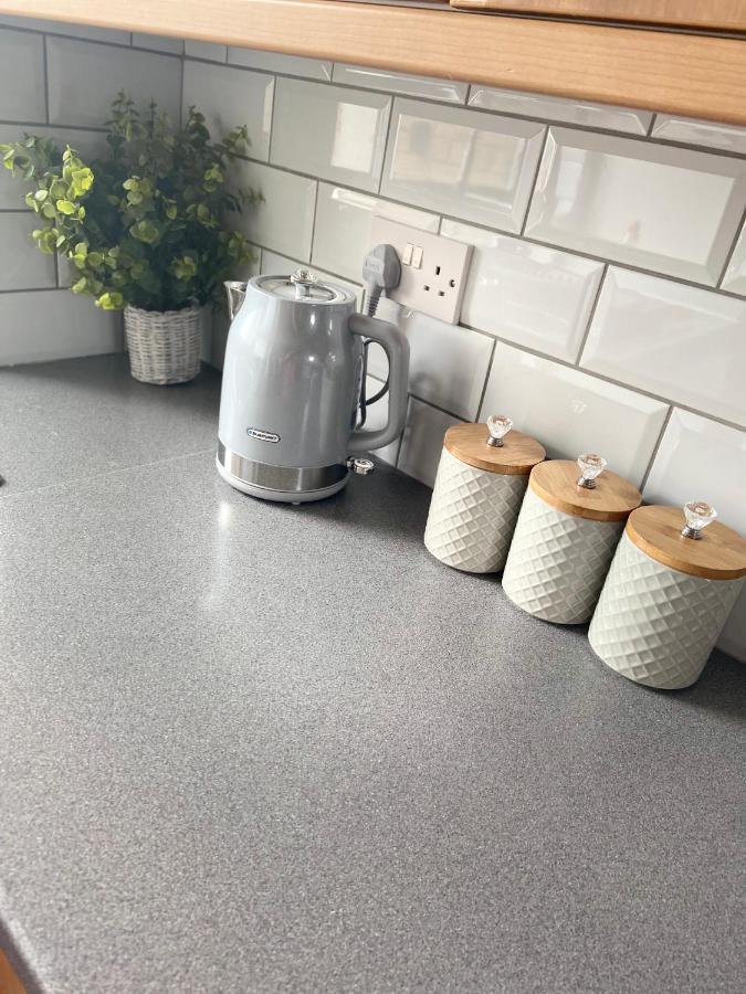Newly Refurbished Beautiful Location 1 Bedroom Residential House Cramlington Bagian luar foto
