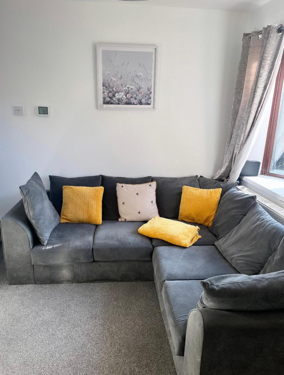 Newly Refurbished Beautiful Location 1 Bedroom Residential House Cramlington Bagian luar foto